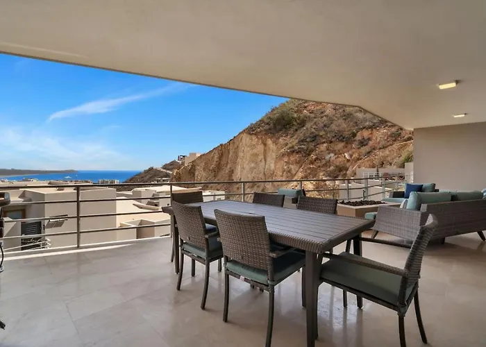 Ocean View 2 Infinity Pools Pedregal 3 King Bed Holiday home